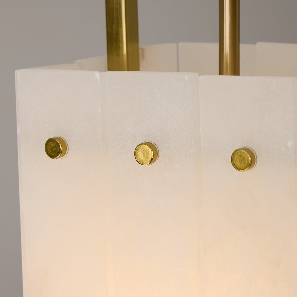althea-modern-minimalist-brass-alabaster-corridor-light-details
