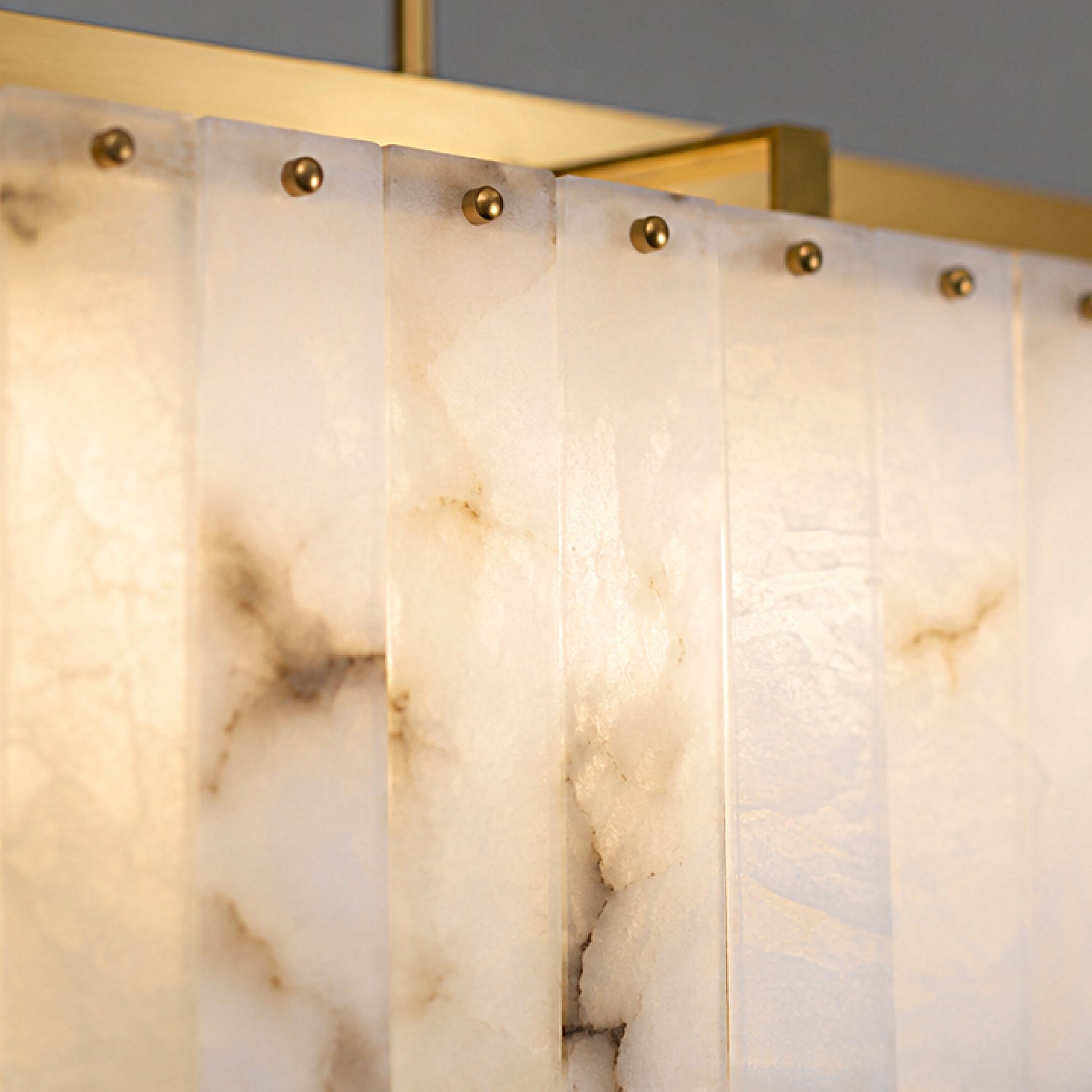 aureline-modern-luxury-alabaster-rectangular-chandelier-details-carra-home