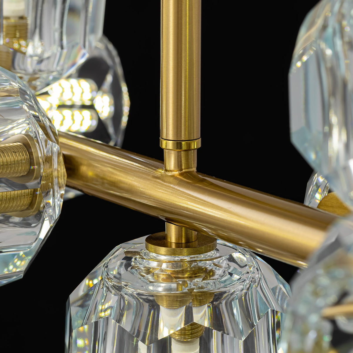 aurielle-contemporary-gold-crystal-linear-multi-head-chandelier-details-of-rods-CH618-A-Carra Home-20260427
