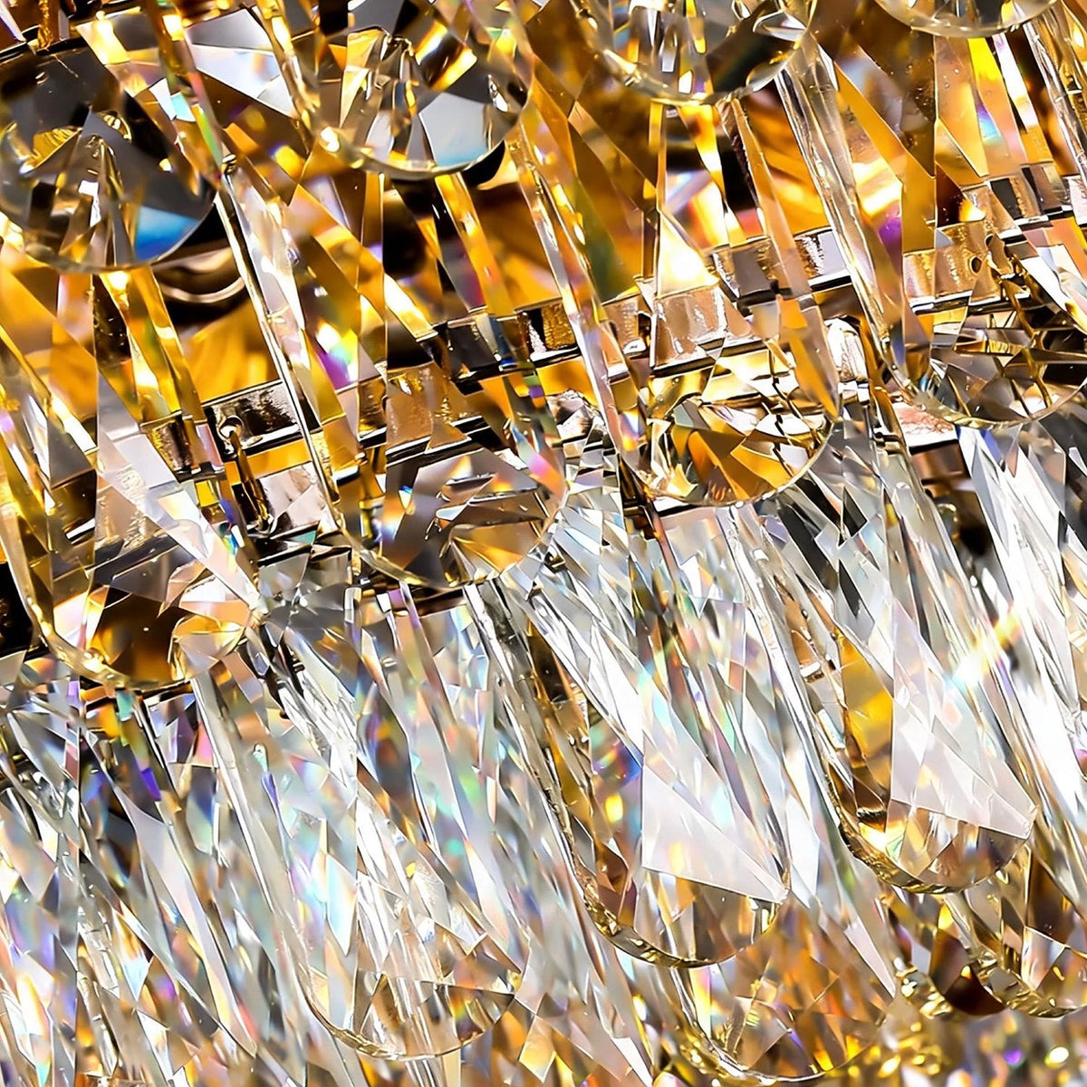 lunavia-modern-luxury-gold-crystal-leaf-ring-chandelier-crystal-details-Carra Home-lighting
