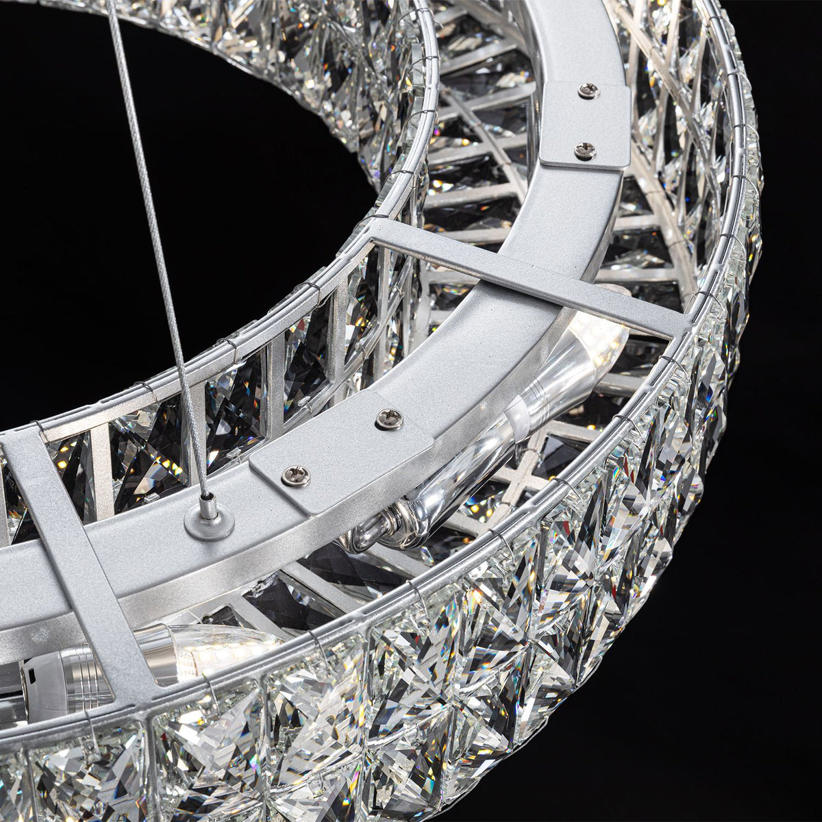 Sienna K9 Crystal Round Chandelier material and construction detail