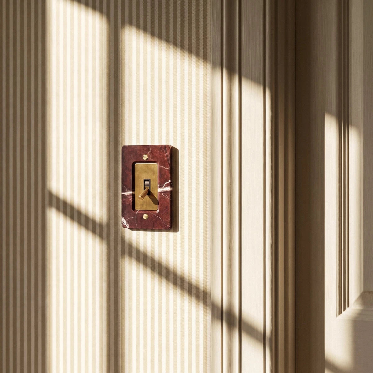 Stone Plate installed in an interior, view 6 | CARRA HOME