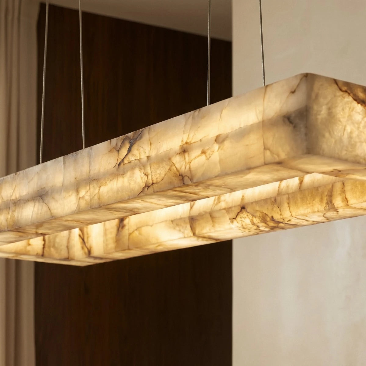 Teva Alabaster Rectangular Chandelier alabaster body detail | CARRA HOME