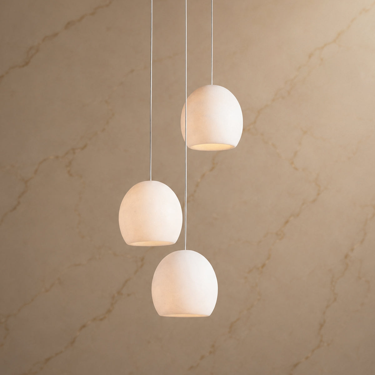 Arica Alabaster Round Chandelier material and construction detail