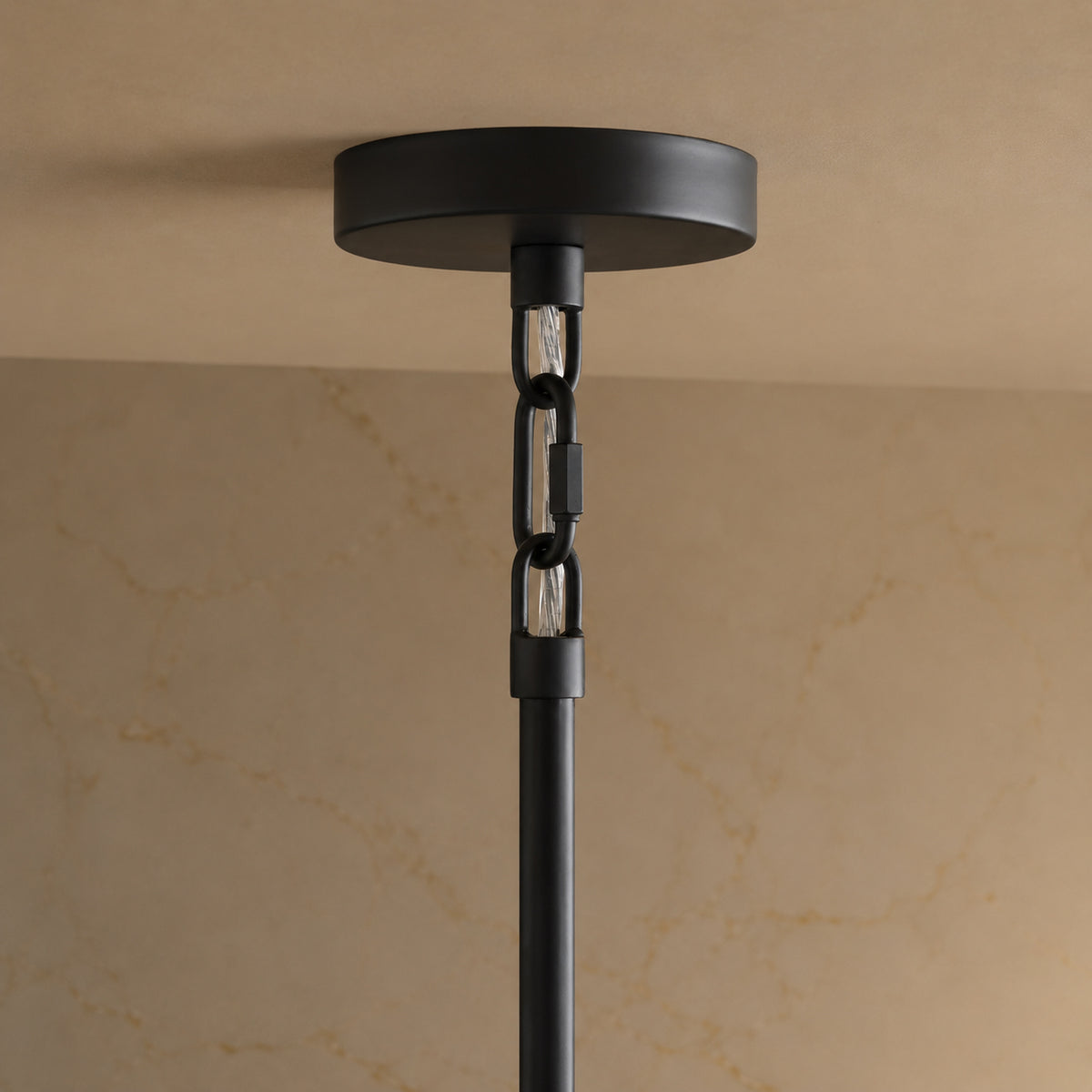 Saige Metal Round Chandelier material and construction detail