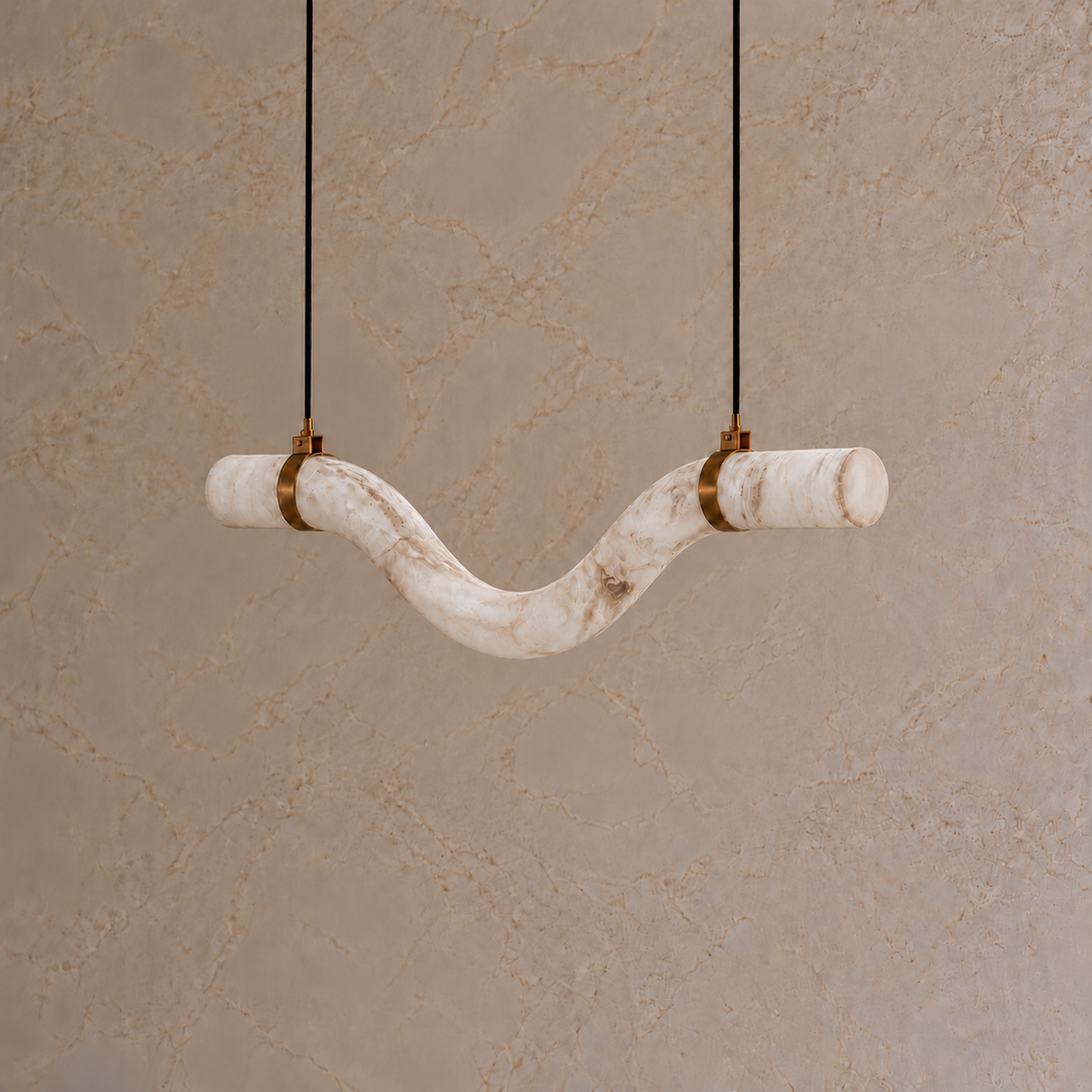 Sorelle Alabaster Curved Tube Chandelier, model c gold, compact suspension, light off | CARRA HOME