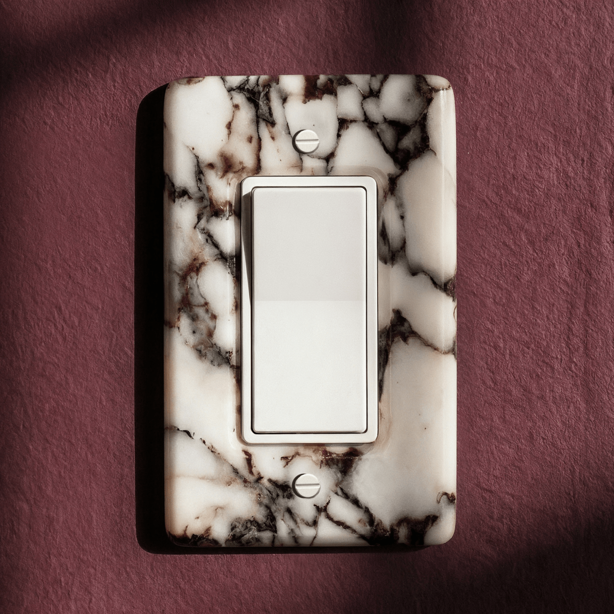 Stone Plate installed in an interior, view 10 | CARRA HOME